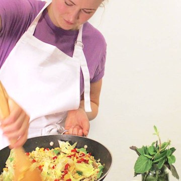 Stir-Frying at Home: Your Ultimate Guide to Fast, Flavourful Meals